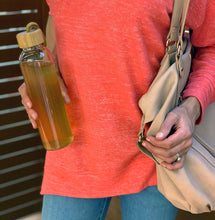 Load image into Gallery viewer, Herbal tea on the go, herbal tea for wellness, Organic herbal tea blend, Mind and body teas, All-natural blended tea, custom-blended tea, fine tea blends, premium tea blends, Healthy Self herbal tea, loose leaf tea, herbal tea for immune system, herbal tea for nervous system, herbal tea for workaholics