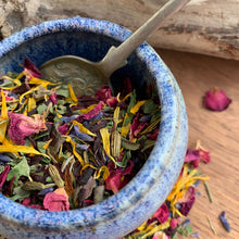 Load image into Gallery viewer, Organic herbal tea blend, Mind and body teas, All-natural blended tea, custom-blended tea, fine tea blends, premium tea blends, Skin Glow Tea, Skin Glow herbal blend, tea for detox, tea for skin, tea for weight loss, tea for wellbeing,