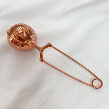 Load image into Gallery viewer, Rose Gold Tea Infuser
